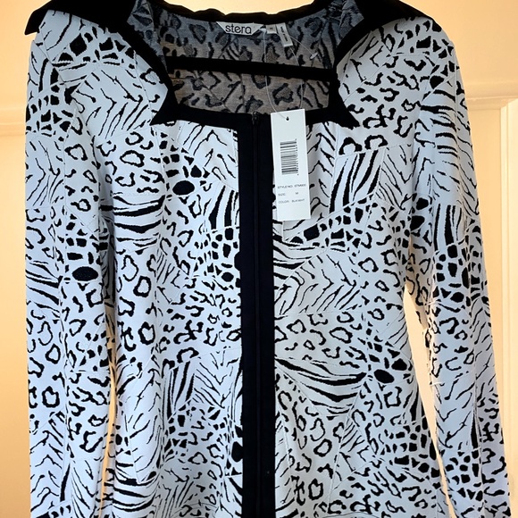 NWT Stera Black & White Zip Stretch Blouse/Jacket - Picture 1 of 5